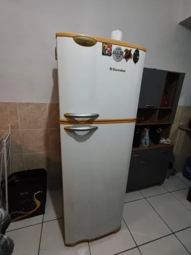 Geladeira Duplex Eletrolux