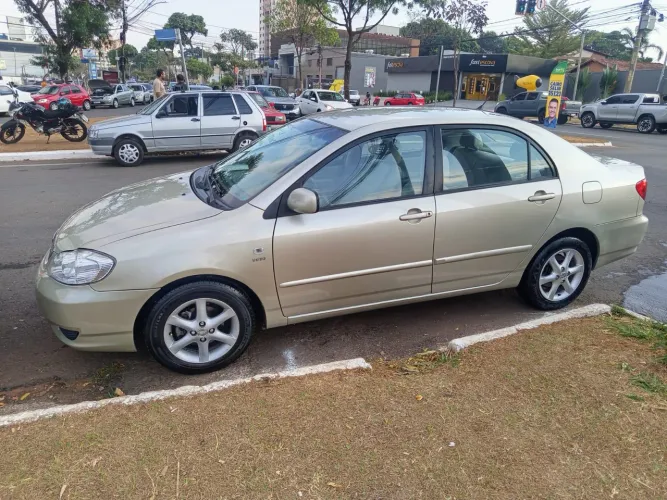 Toyota Corolla XLI 1.6 16V 110cv Aut. 2005
