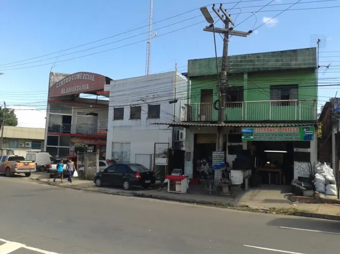 Ponto comercial na Av. Margarita
