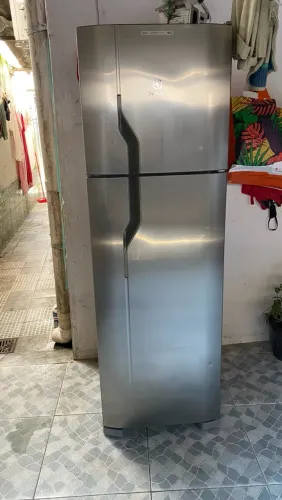 Geladeira inox 220