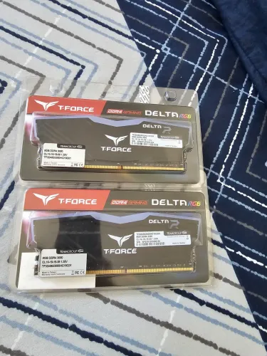 (2x) Memória Ram RGB DDR4 8gb 3000mhz Team Group T Force