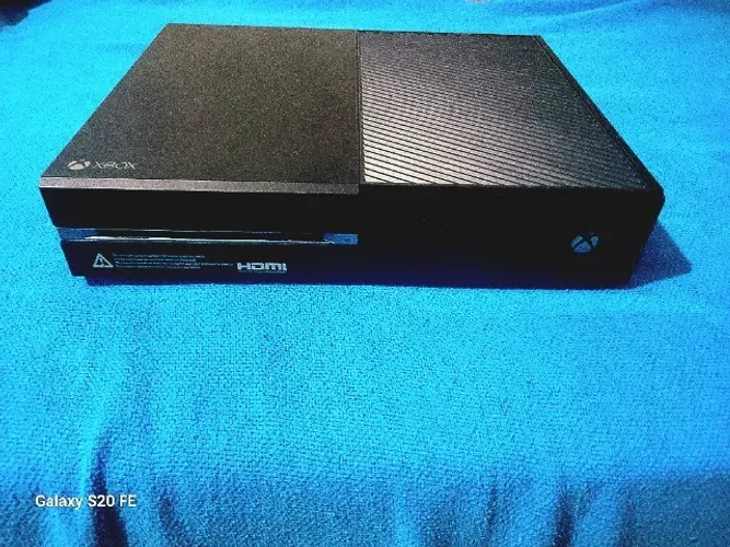 Xbox one fat !!(somente xbox e a fonte)!! 