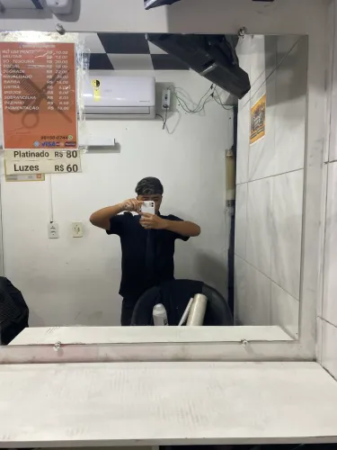 Bancadas e espelho pra barbearia 