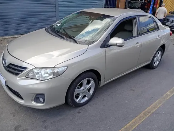 Toyota Corolla XEI 2.0 Flex 16V Aut. 2014