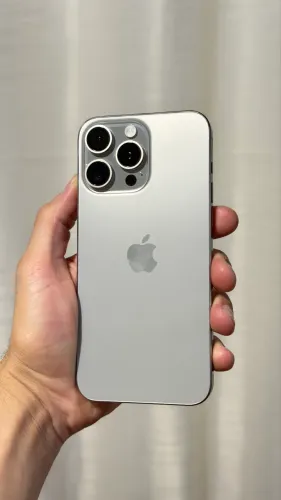 iPhone 15 Pro Max 256 com caixa zerado