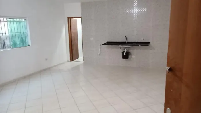 Sala Comercial para Locação em Guarulhos, Jardim Vila Galvão, 1 dormitório, 1 banheiro