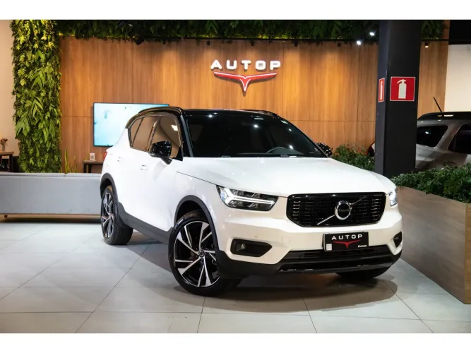 Volvo XC40 T-5 R-design 2.0 252cv AWD 2019