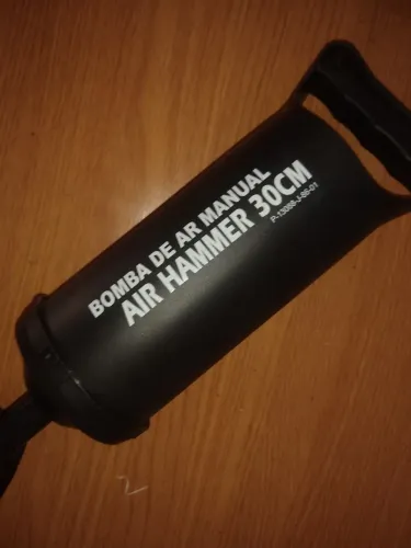 Bomba de ar manual (infláveis)