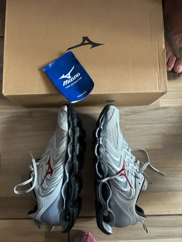 Mizuno wave prophacy 14s