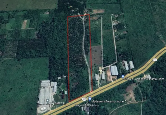 Vendo terreno com 121.100m² na BR 316 limite Santa Izabel/ Benevides