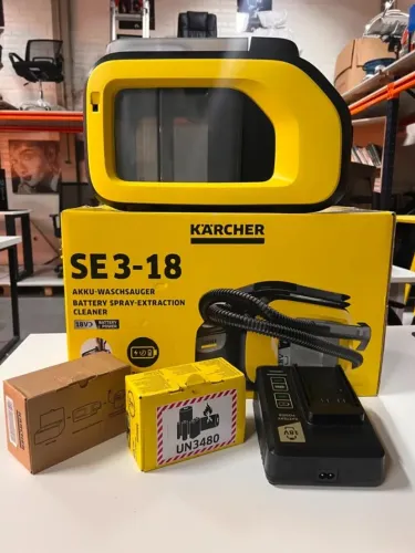 Extratora Portátil para Estofados Sem Fio Kärcher SE 3-18 Compact 2 BATERIAS