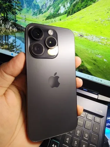 Iphone 15 PRO 128GB Cinza usado