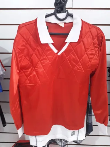 CAMISA GOLEIRO ANOS 90 TECIDO BRILHOSO 