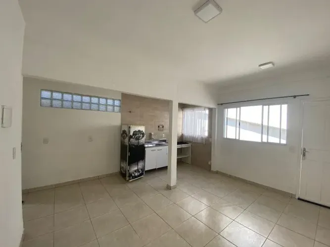 Apartamento térreo 1 dormitório - p/ 2 pessoas (Próxima ao Fort e Havan)