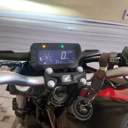 Vendo: CB300F FLEX