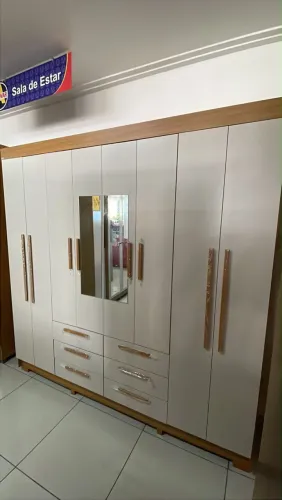 Guarda roupa