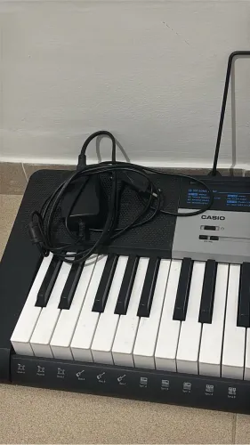 Teclado Casio CTK-1550