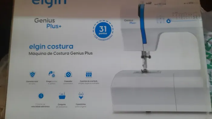 Máquina de costura Elgin gênios plus