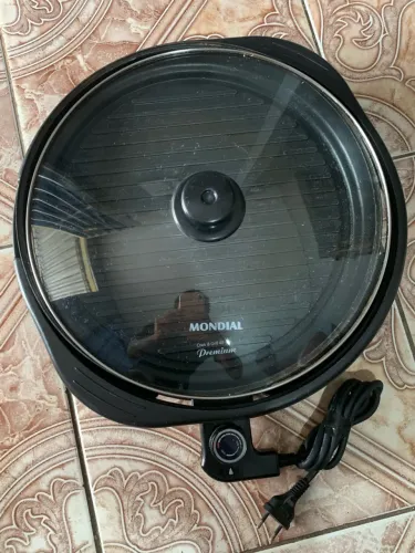 Churrasqueira elétrica e grill
