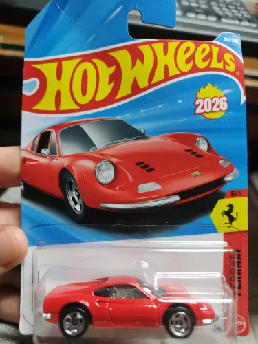 Hot Wheels Ferrari Dino
