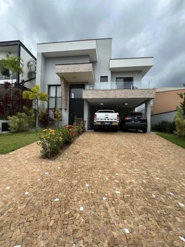 Sobrado à venda em Campinas, Swiss Park, com 3 suítes, com 287 m²