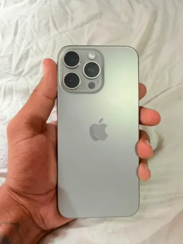 iPhone 15 pro Max 256gb