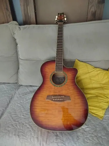 Violão Ibanez novíssimo
