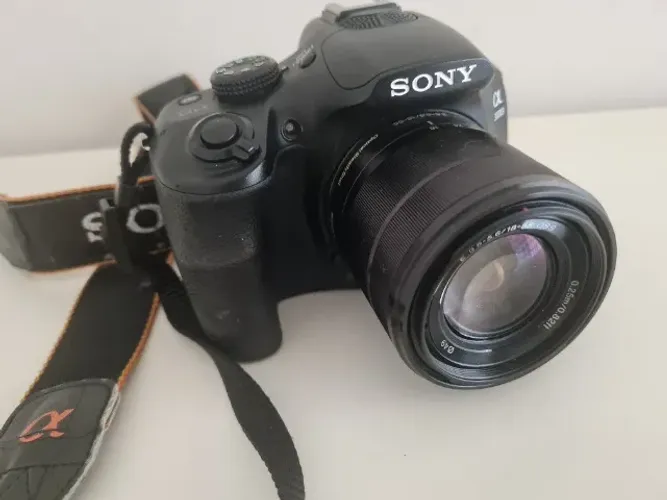 Câmera Sony A3000 com lente 18-55 e Mochila