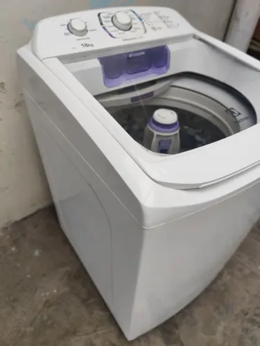 Máquina de Lavar Electrolux Premium Care Jet&Clean 16 KG
