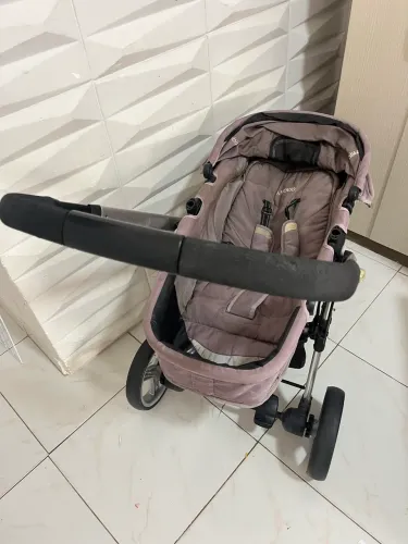 Carrinho kiddo compass 2 com Bebe conforto