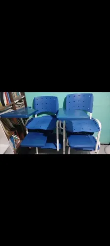 08 Cadeiras pra reforço escolar