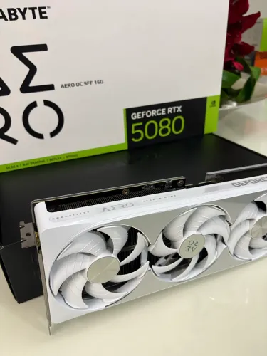 RTX 5080 AERO SFF 16gb