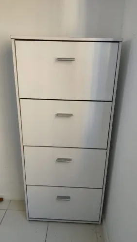Porta sapato vertical em perfeito estado!