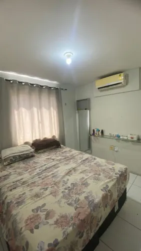 Cama Ortobom de casal queem em bom estado!.