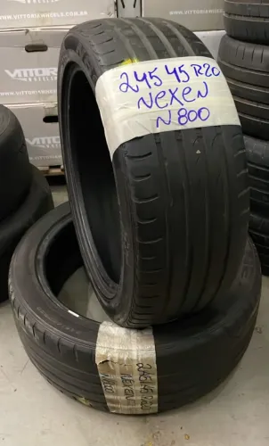Pneu Nexen N800 245/45R20 Meia Vida 60%