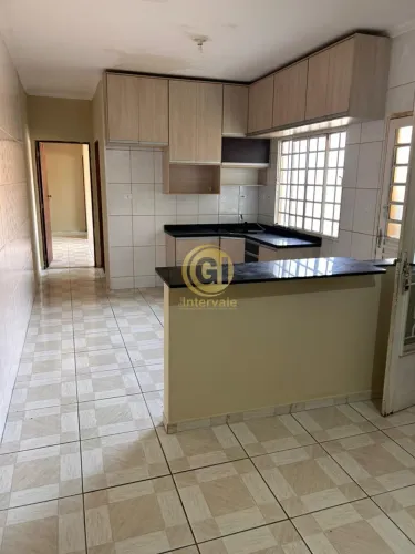 ESPAÇO, CONFORTO E OPORTUNIDADE NO BANDEIRA BRANCA, JACAREÍ!