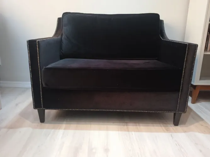 Namoradeira 2 lugares em veludo preto - estilo clássico