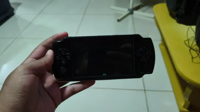 Psp chinês 11000 jogos tudo funcionando