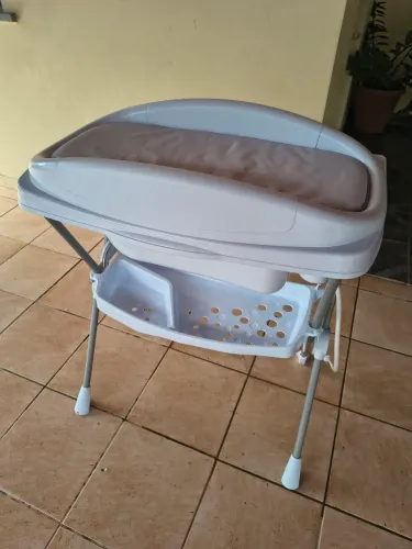 Banheira com trocador 