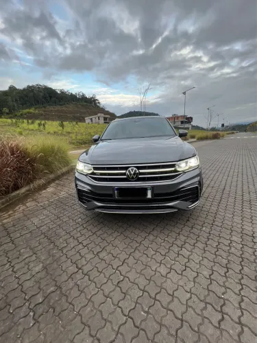 Volkswagen Tiguan Allspac R-line 300 TSI 2.0 2024