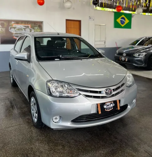 Toyota Etios XS 1.5 Flex 16V 5P Mec. 2016