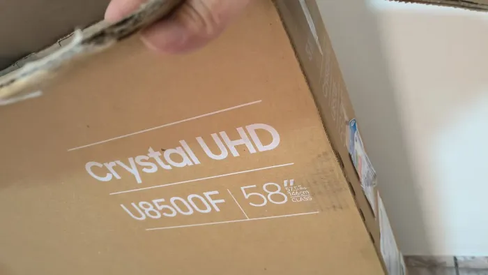 Tv Samsung cristal uhd 8500f para retirada de peças