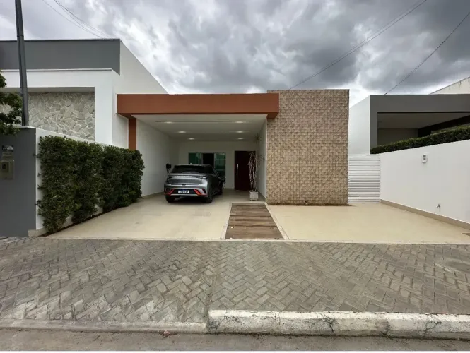 Casa no Cond. Sol Nascente Orla