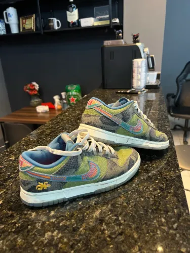 Nike Dunk Low PRM Siempre Familia