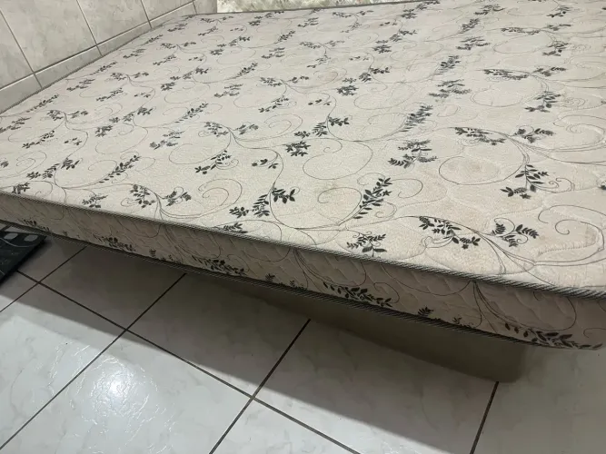 Cama e base