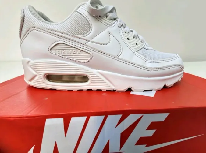 Tênis Nike Air Max 90, tamanho 41 Brasil, usado 1x