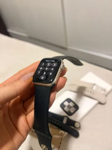 Apple Watch SE (Geração 2) 40mm - Estelar - Perfeito Estado