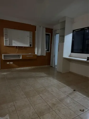 Casa em Jardim Atlântico