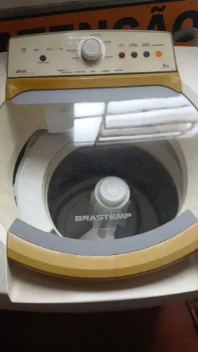 Vendo máquina de lavar roupas Brastemp