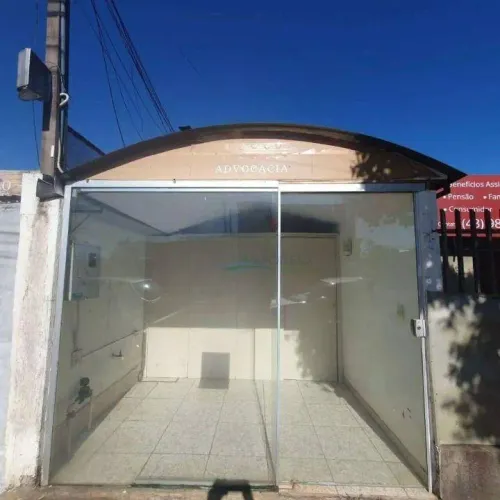 Sala para alugar, 50 m² por R$ 900,00/mês - Conjunto Semiramis Barros Braga - Londrina/PR